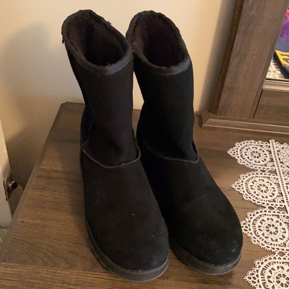 Skechers boots - Picture 2 of 4